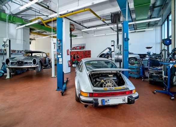 Unsere Werkstatt in Laim: Klos Oldtimertechnik