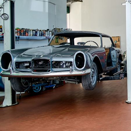 Karosserie-Arbeiten in der Werkstatt Klos Oldtimertechnik